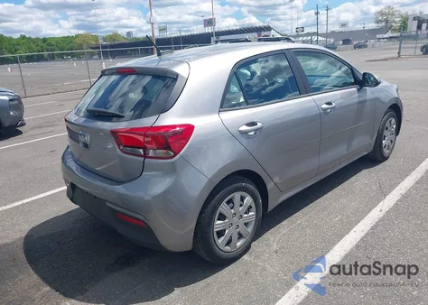 2023 Kia Rio 5-Door S z USA, uszkodzony, nr VIN 3KPA25AD9PE520437